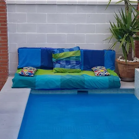 Casa En Cerca De Granada Peligros