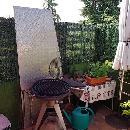 Casa En Cerca De Granada * Peligros
