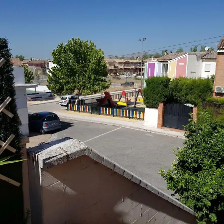 Casa En Cerca De Granada Peligros